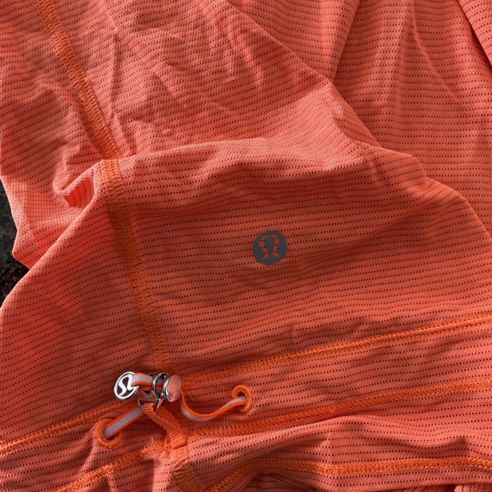 Lululemon Tank Top - Picture 5 of 7